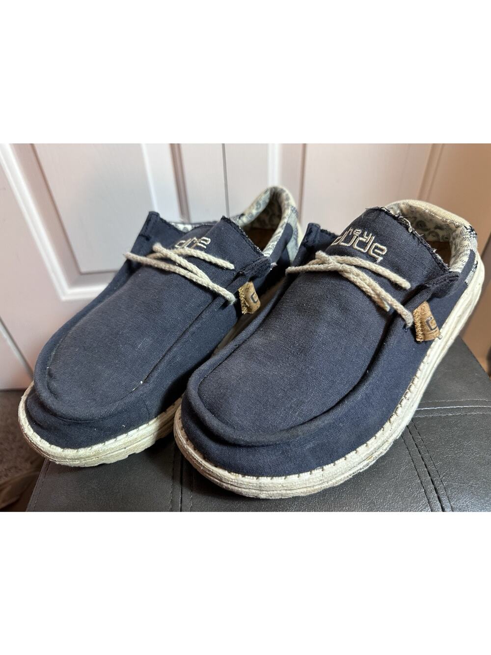 Hey Dude Men's Size 11 Wally Linen Natural Navy Break Stitch Lace Up Loafers